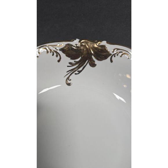 Vintage Wałbrzych Porcelain Bowl White Gold Trim Embossed Floral Poland 8.25" - Picture 6 of 8